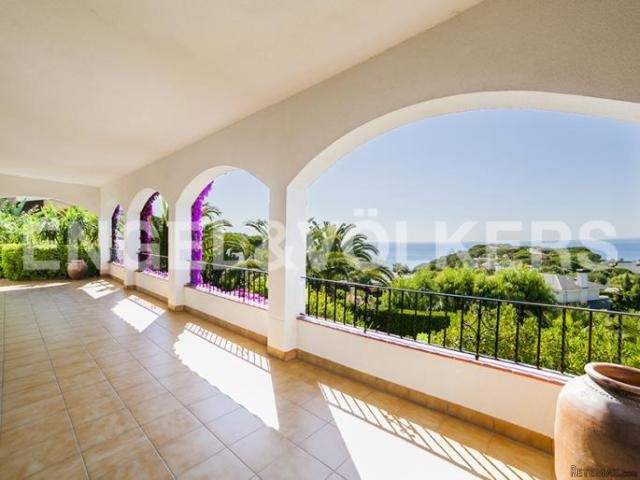 Charming House with sea views - 2