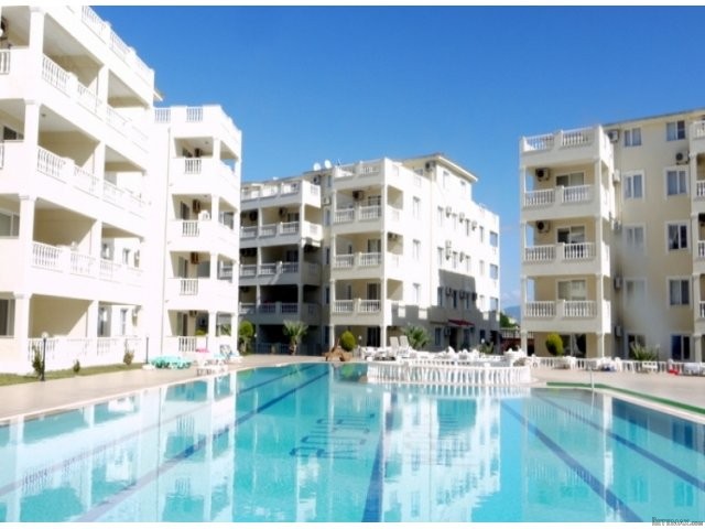 Royal Marina, Altinkum