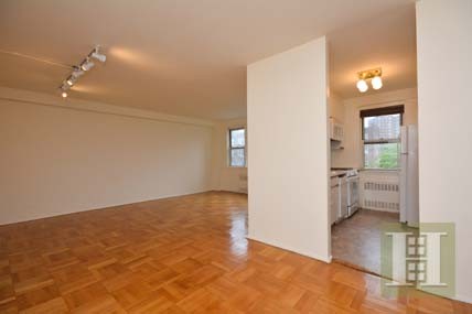 1 bedroom Apartment For Sale: 3725.. - 2