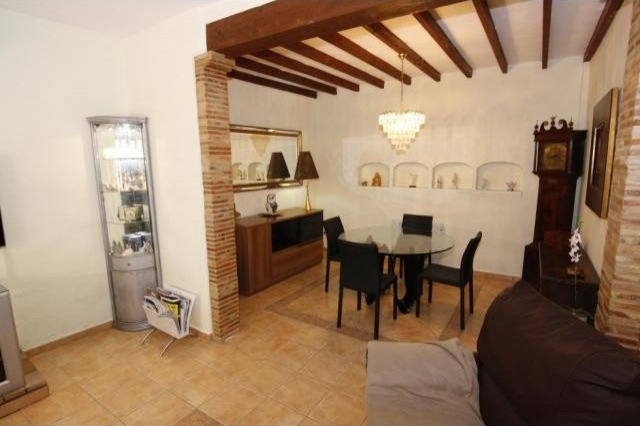 3 Bedrooms - House - Alicante - For Sale - 2