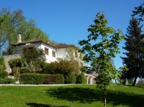 Substantial Modern House With Superb..