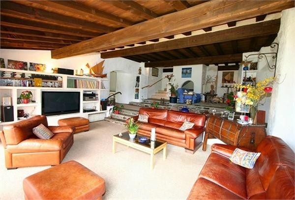 Superb 2 Units Farmhouse With Lots Of.. - 2