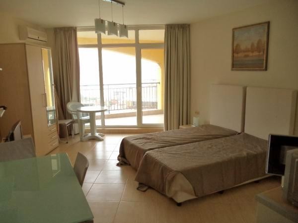 Fully furnished apartment on the first.. - 2