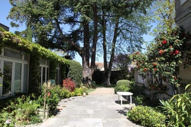 6 bedroom Town House For Sale: 86000.. - 2