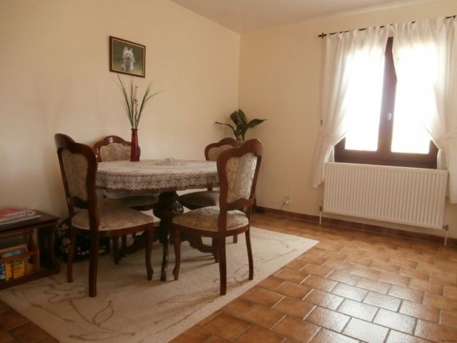 3972gs three bedroom house in.. - 2