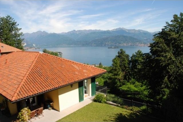 4 bedroom Villa For Sale: Stresa, IT - 2