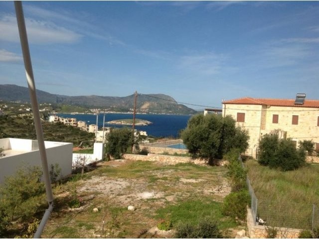 DCP-221 building plot in Plaka Village..