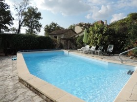 Restored Farmhouse With Maison D'amis.. - 2