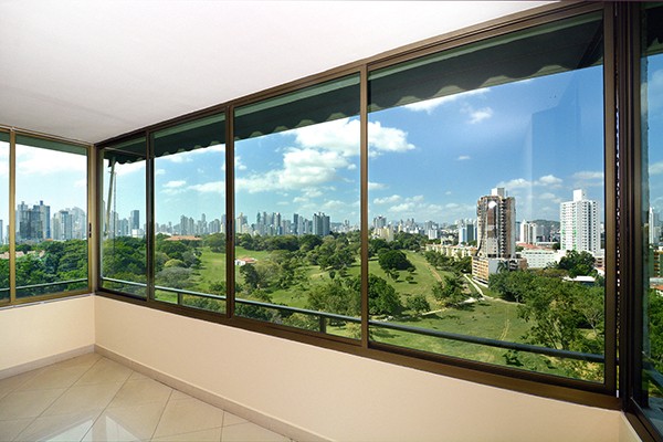 Amazing Park View In Altos Del Golf!