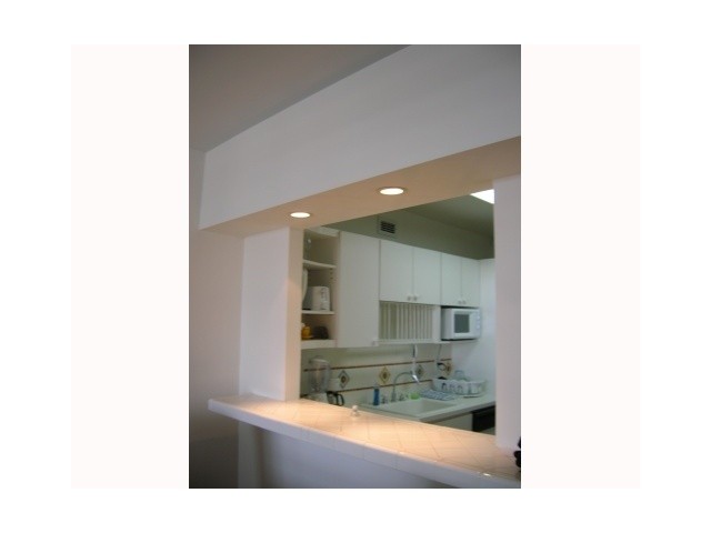 100 LINCOLN RD, 1523, Miami Beach, FL.. - 2