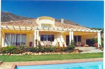 Villa - Villa 550m2 on a 2000m2 plot..