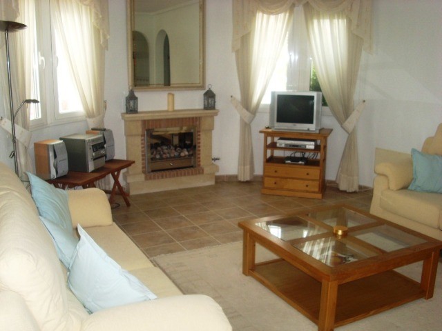 Luxury Detached Villa - 2