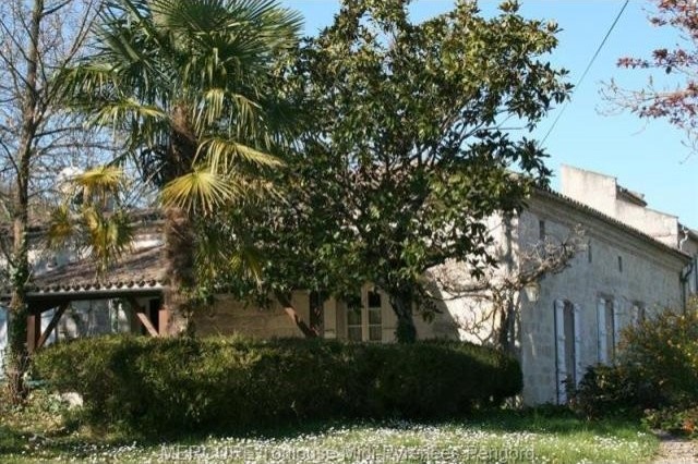 4 bedroom Character For Sale: 47270.. - 2