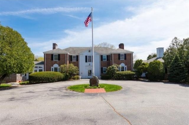6 bedroom Property For Sale: South Main.. - 2