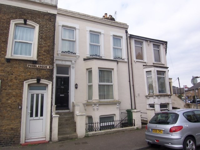 1 bedroom flat in SHEERNESS