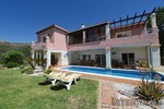 5 Bedrooms - Villa - Malaga - For Sale