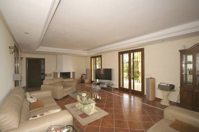 Villa - Owner is open to offers!!! A.. - 2