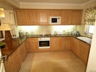 Te Koop: Appartement In Centraal.. - 2
