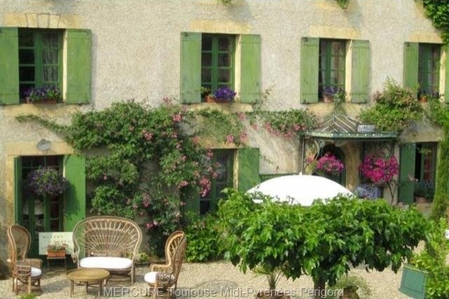 6 bedroom Village House For Sale: 24480.. - 2