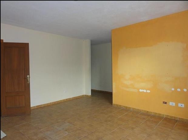 Apartment For Sale in Guaza, Tenerife - 2