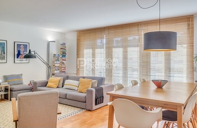 Gorgeous 3 Bedroom Triplex Apartment in..