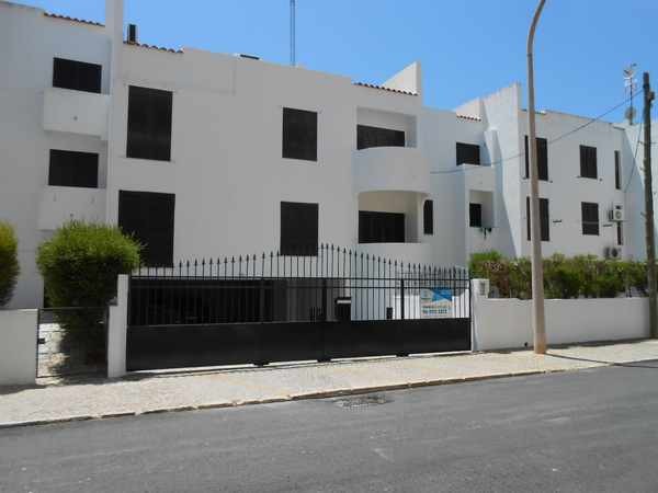 2 Bed Apartment For Sale - Monte Gordo