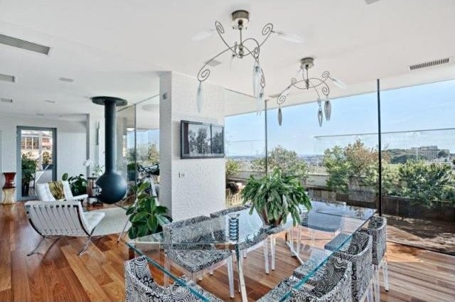 3 Bedrooms - Attic - For Sale - 2