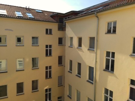 Freshly Renovated Studio Apartment in.. - 2