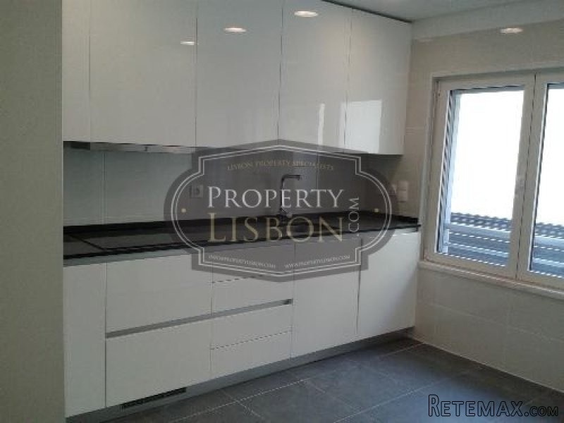 Brand New T3 Lisbon Apartment for Sale..