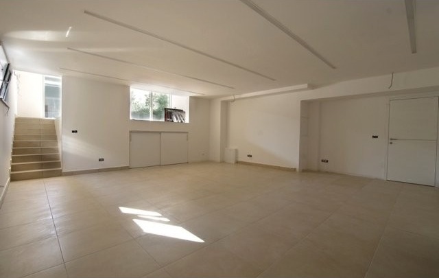 4 bedroom Villa For Sale: Zagreb, Jarun - 2