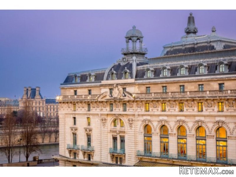 Outstanding 3 bed Penthouse apartment..
