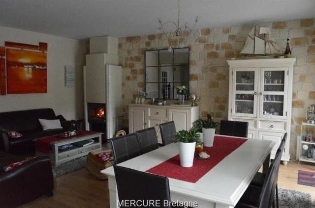 6 bedroom Town House For Sale: 35500.. - 2