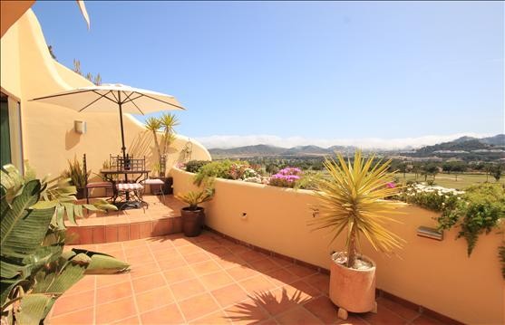 3 bedroom Apartment For Sale: La Manga..