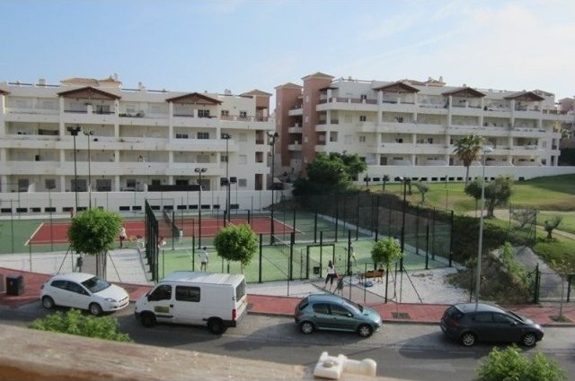 2 Bed Apartment for sale in Benalmadena..