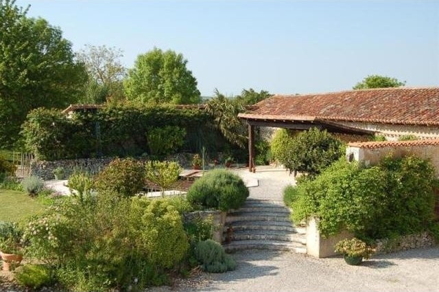 5 bedroom Character For Sale: 16390.. - 2