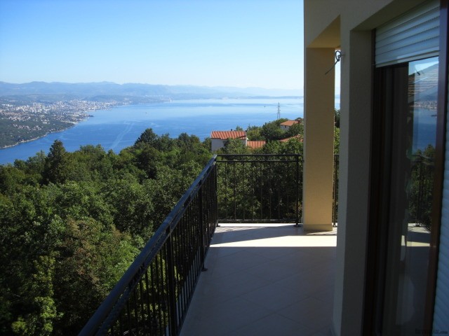 New 2 Bed Apartment - 2