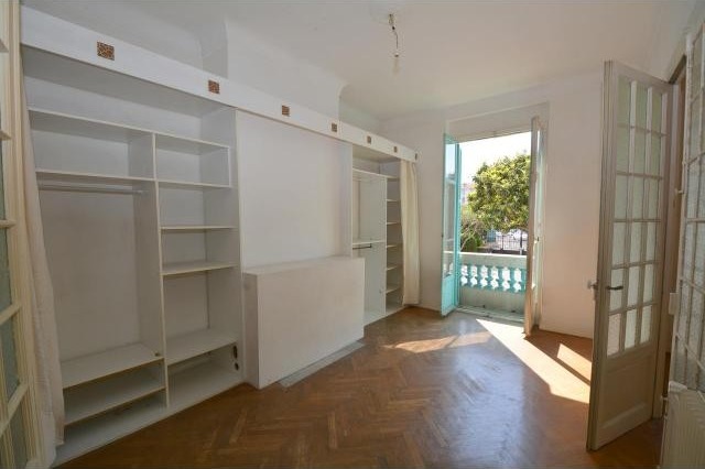 Bourgeois three bed in Liberation