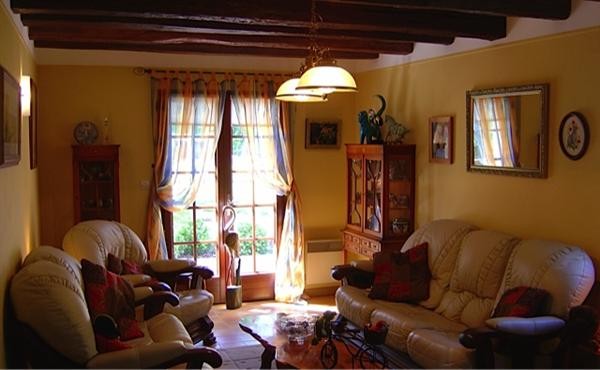 Superb 3/4 Bedroom Fermette - 2