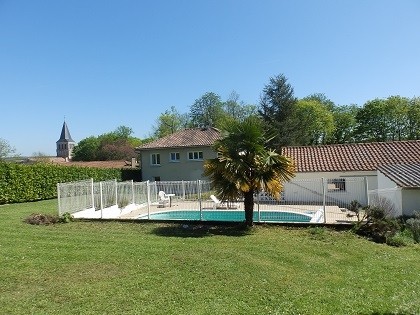 Modern 3-bed property with basement &.. - 2