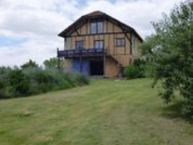 *2 Houses For The Price Of 1!*..