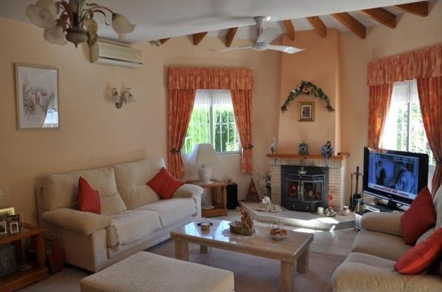 3 Bedrooms - Villa - Alicante - For Sale - 2