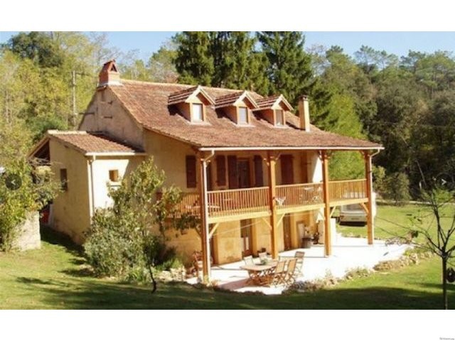 Beautifully Stylish Farmhouse - 2
