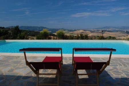 Apartment With Shared Pool And..