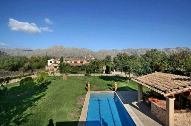 Impressive Typical Mallorquin Finca..