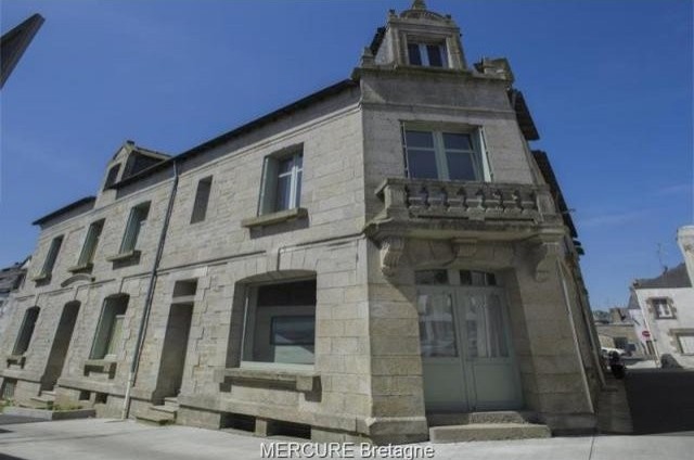 5 bedroom Character For Sale: 56230..