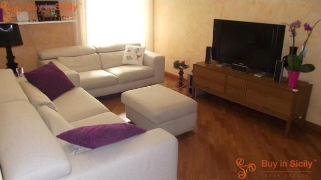 2 bedroom Apartment For Sale: via Duca..