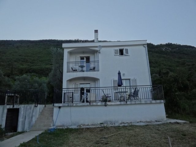 House in Kavač, Kotor