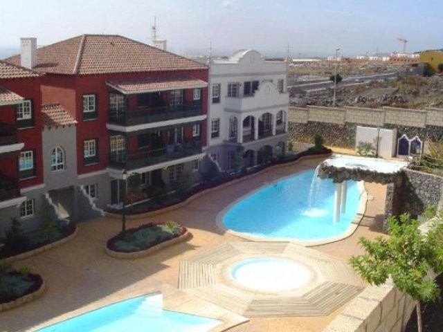 Apartment For Sale in Llano del..