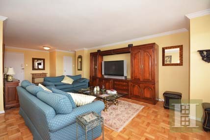 1 bedroom Apartment For Sale: LUXURY..