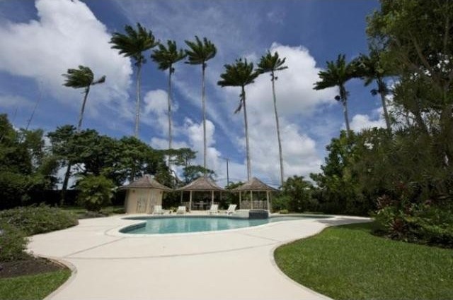 11 bedroom Property For Sale: Lion.. - 2